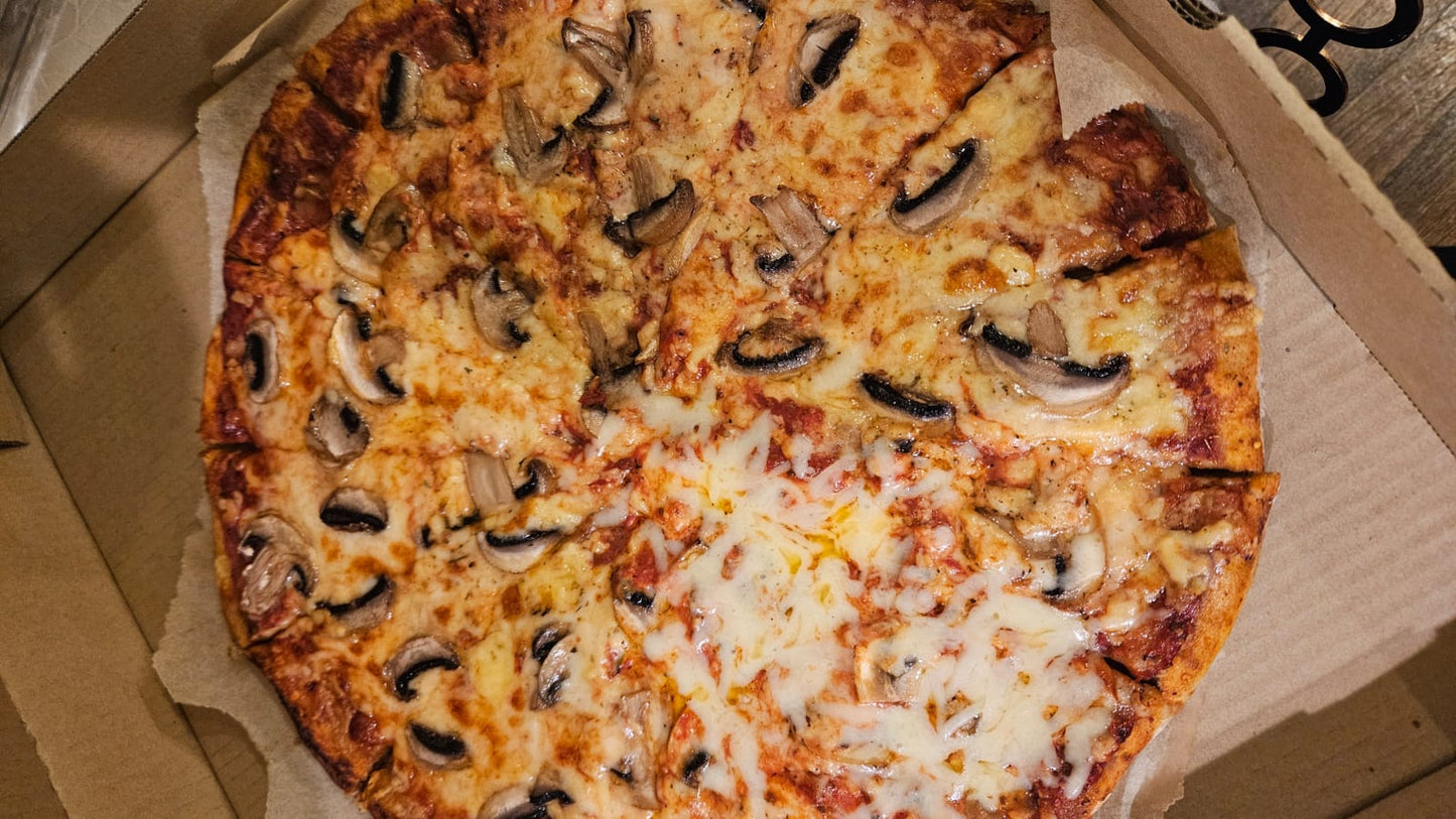 Par-baked Whole Spelt Sourdough Pizza-Dough
